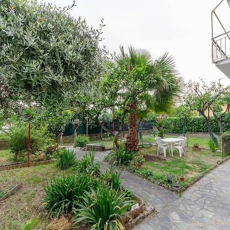 公寓 Hintown In Con Giardino *
